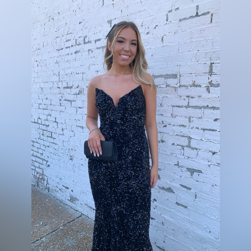 Black Prom Dress